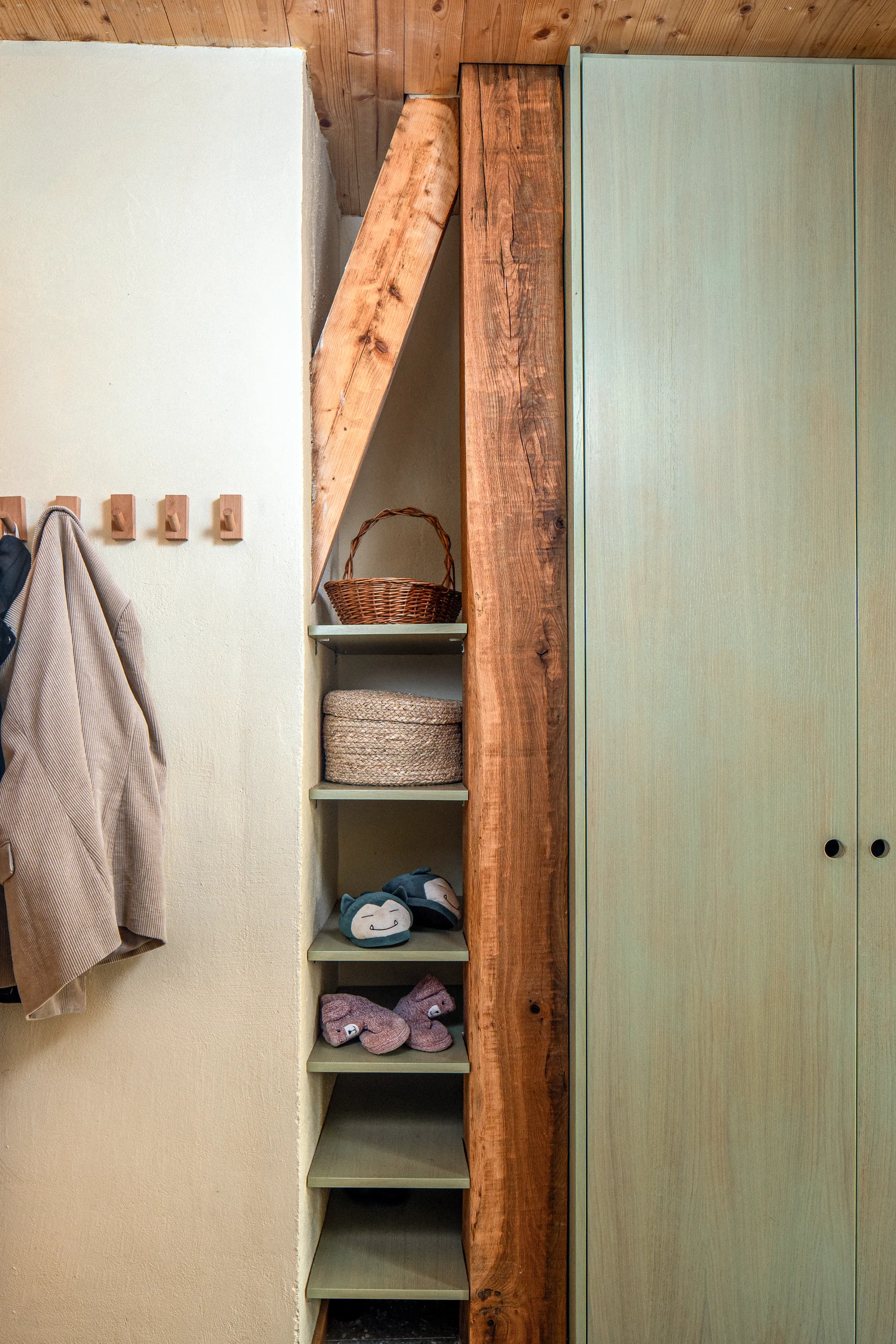 Architectural detail of the breathing wall